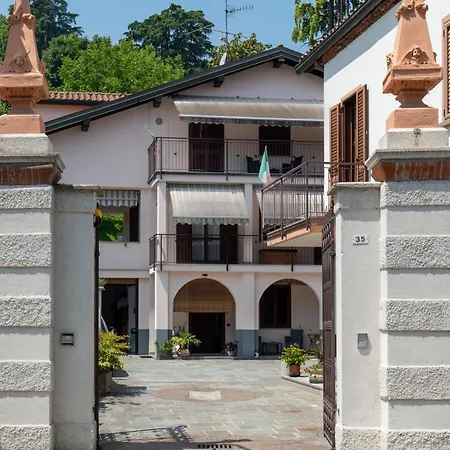 Sorelle Pamela 메이나